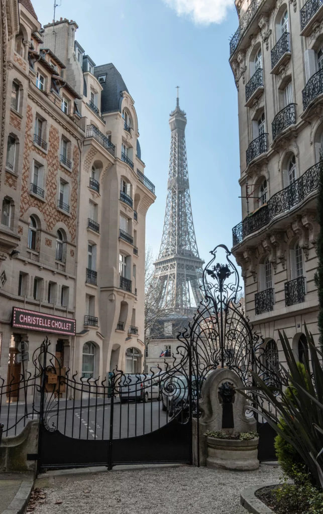 Vue de Paris où Andrea, créatrice de bijoux franco-colombienne, a fondé sa marque de joaillerie